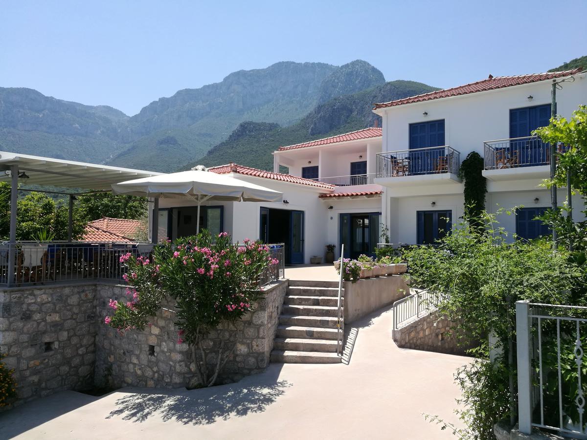 Avra Hotel Kyparission Ngoại thất bức ảnh